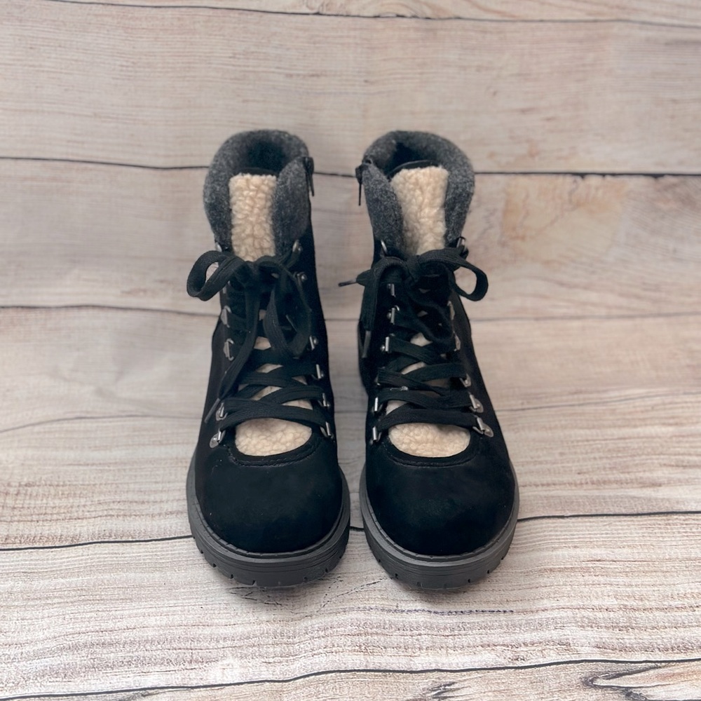Crown vintage boot